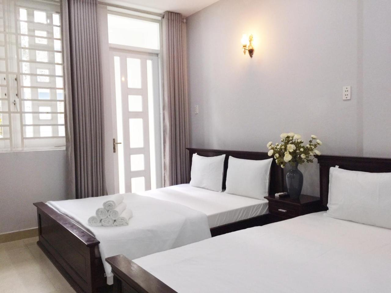 Venus Hotel - 2I1A Bach Dang P2 Tan Binh Ho-Chi-Minh-Stadt Exterior foto